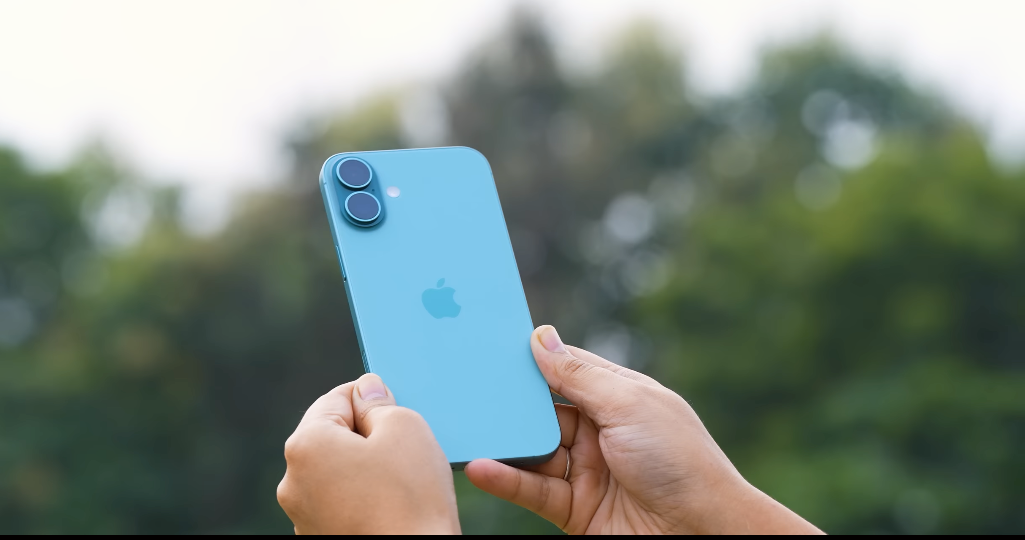 Apple iphone 16 plus